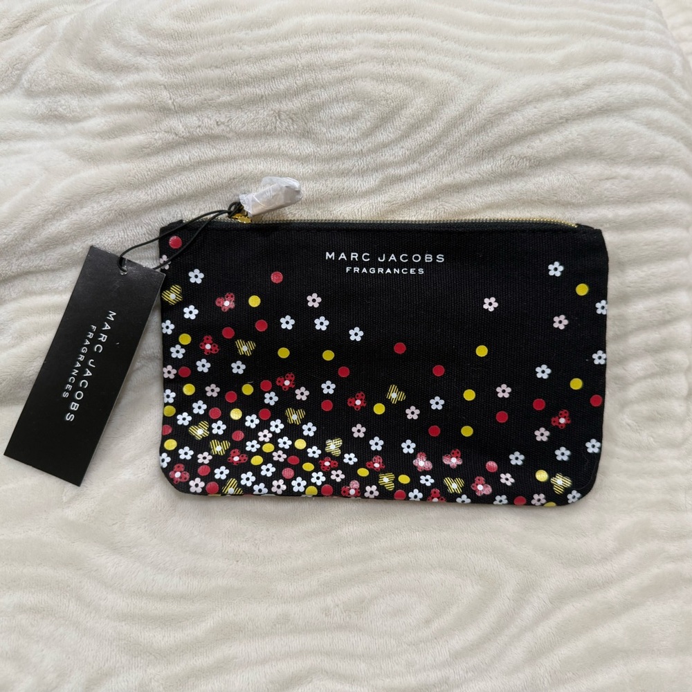 NWT Marc Jacobs Fragrances Black Floral Zip Pouch